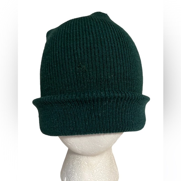 Green Beanie Winter Hat - Picture 1 of 4